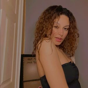 Meet your Posher, Sariah